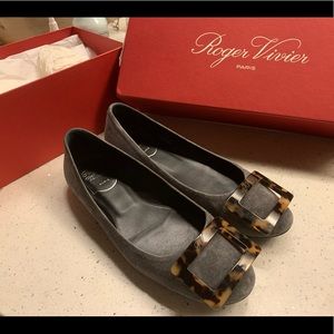 Authentic Roger Vivier Buckle Ballerine Dark Gray